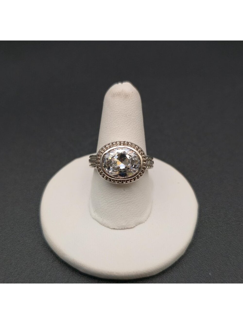 Size 7 Sterling Silver Oval Cubic Zirconia Bezel Set Halo Band Ring A8836